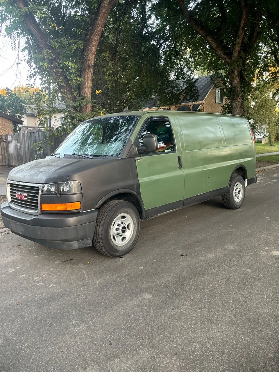 GMC Savana