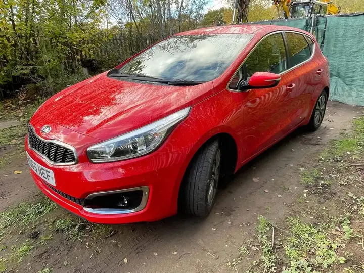 Kia Ceed 2015 photo 2