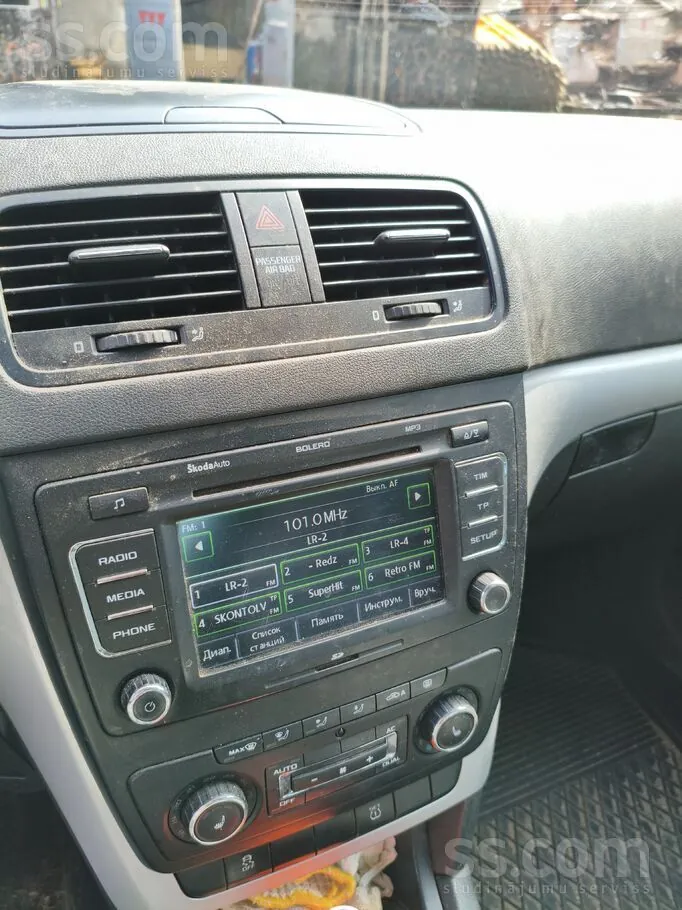 Skoda Yeti 2011 photo 5