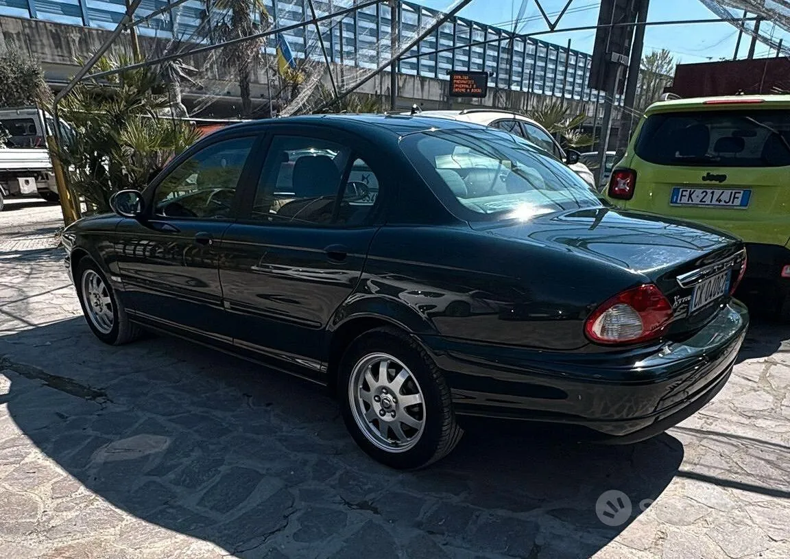 Jaguar X-Type 2003 photo 3