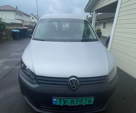 Volkswagen Caddy 2015 photo 2