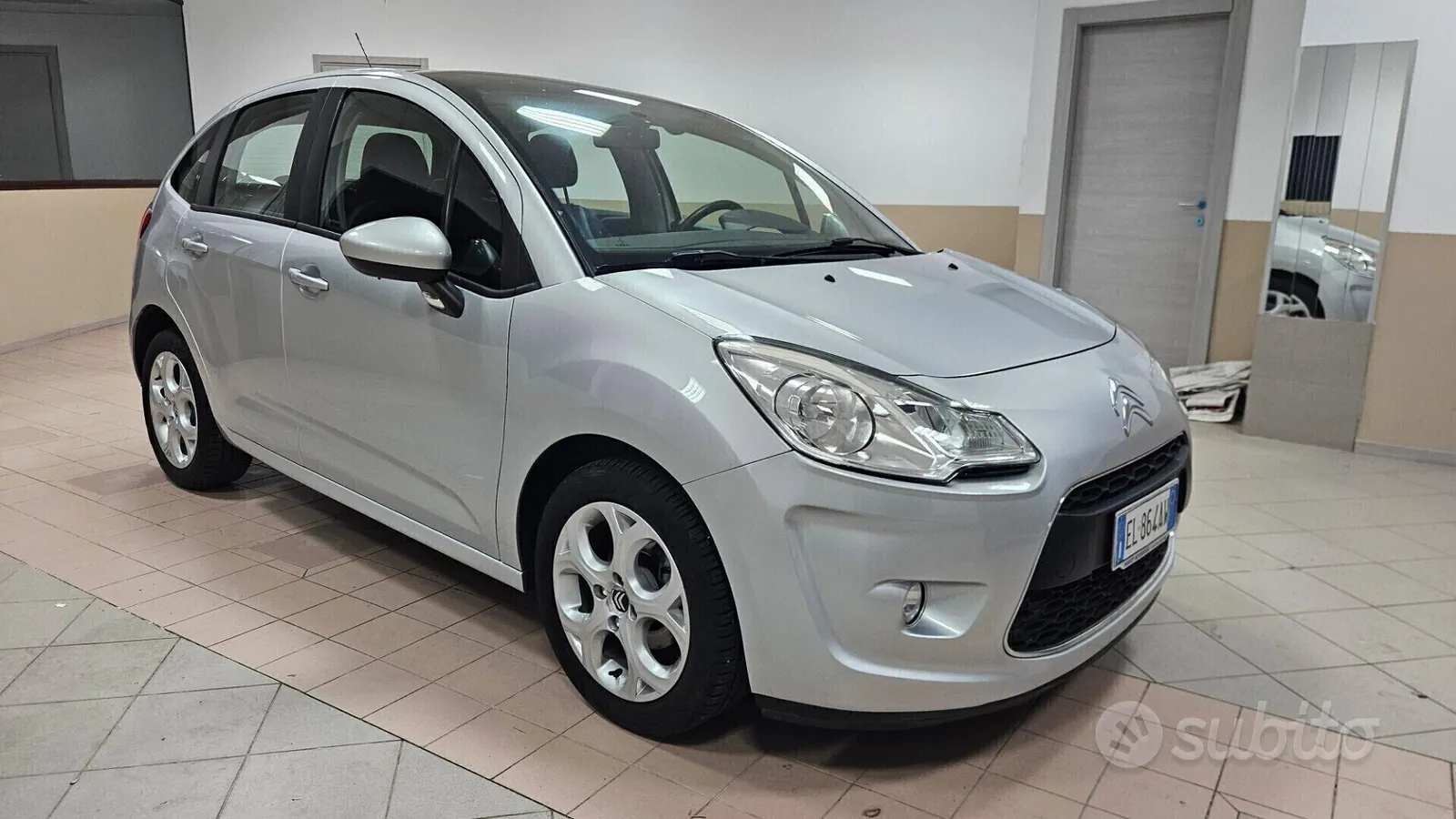 Citroen C3 2012 photo 3