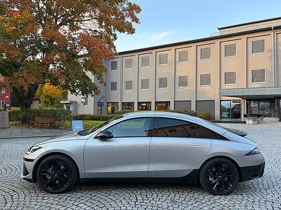Hyundai Ioniq 6 2025 photo 3