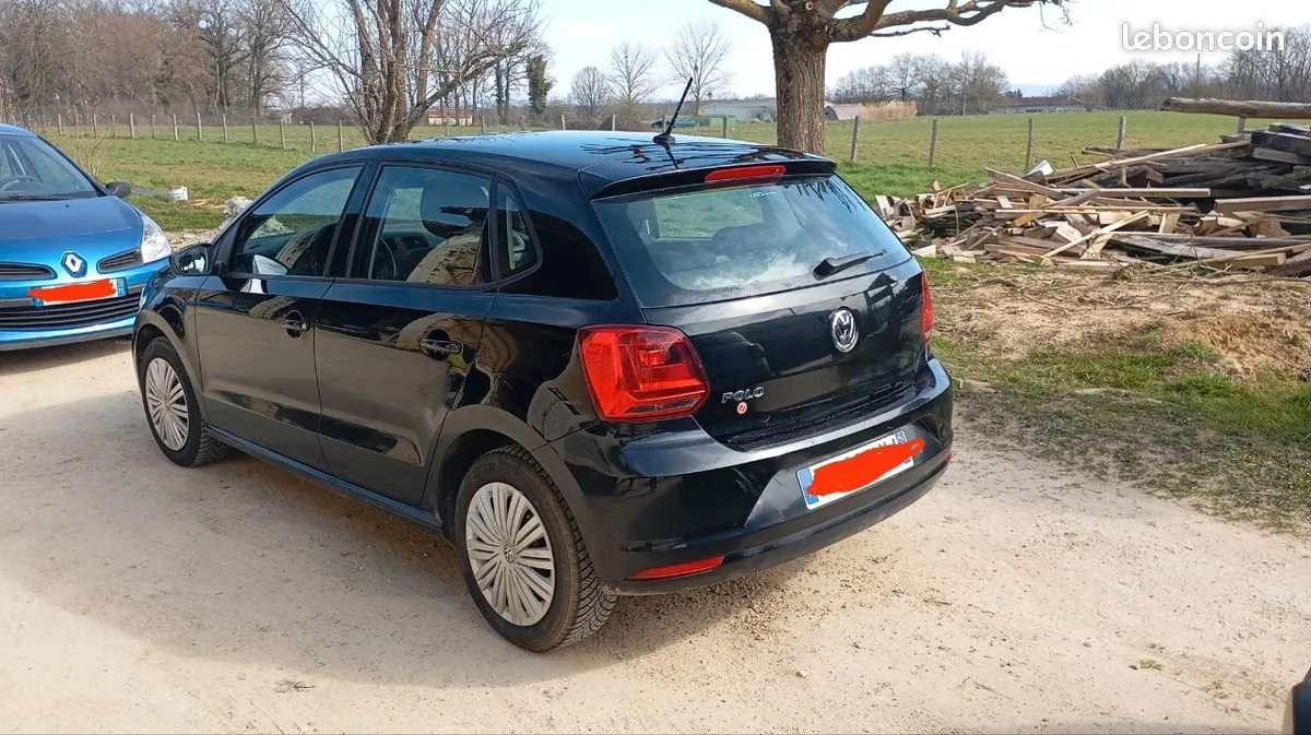 Volkswagen Polo 2015 photo 3