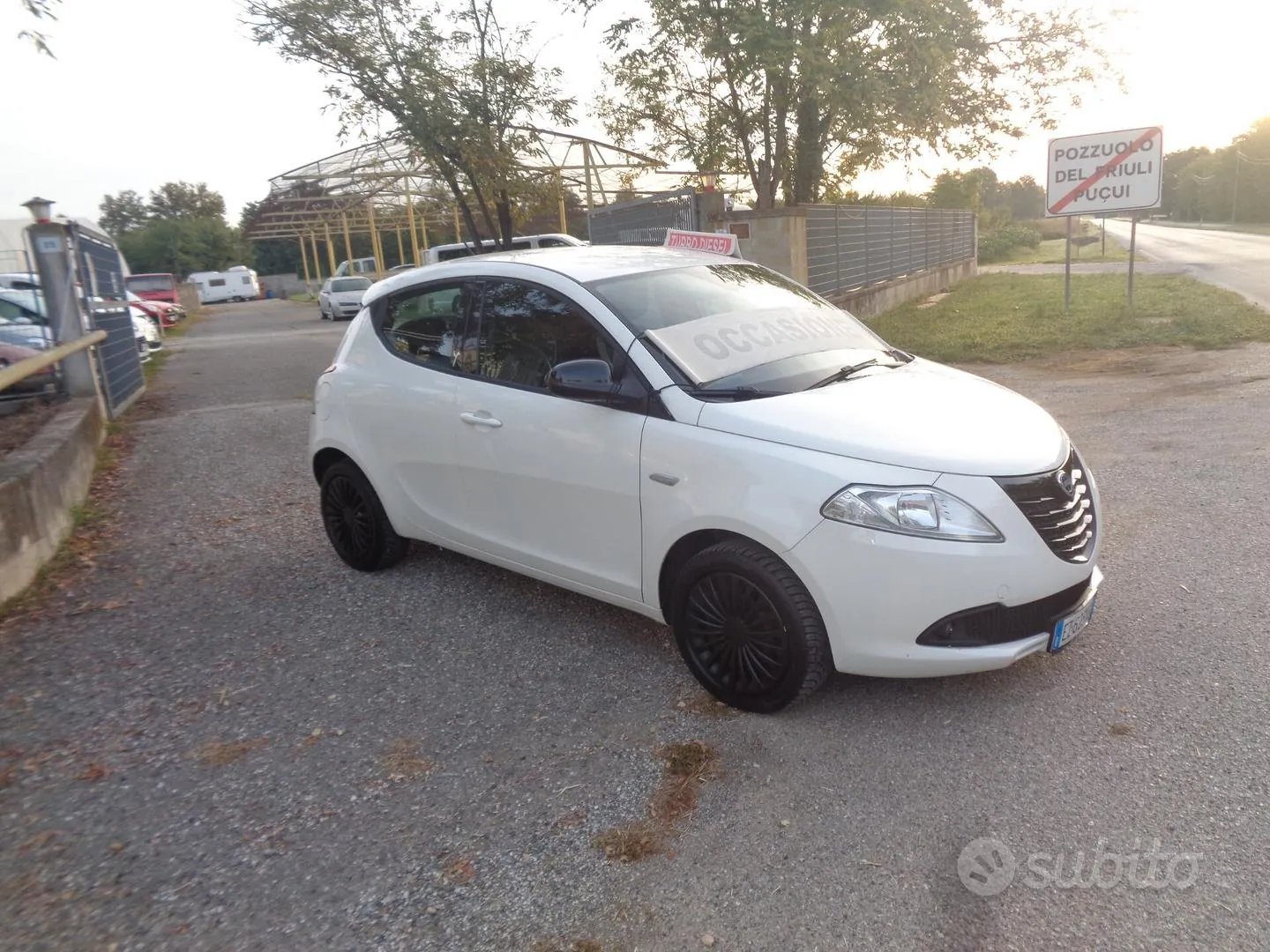 Lancia Ypsilon 2015 photo 3