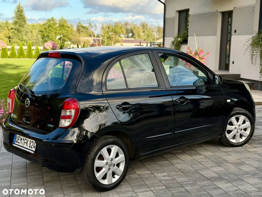 Nissan Micra 2011 photo 4