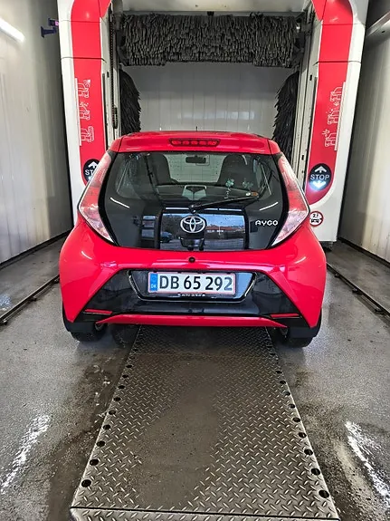Toyota Aygo 2018 photo 2