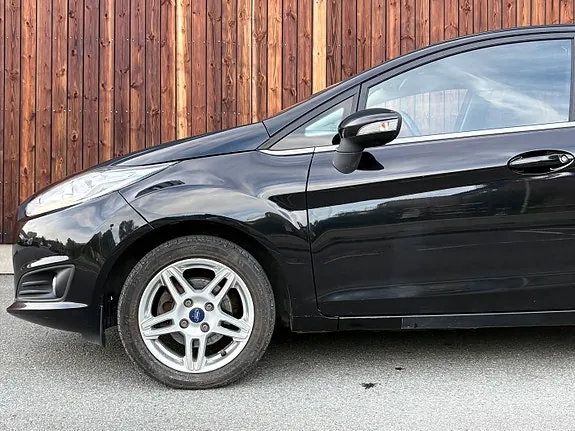 Ford Fiesta 2013 photo 3