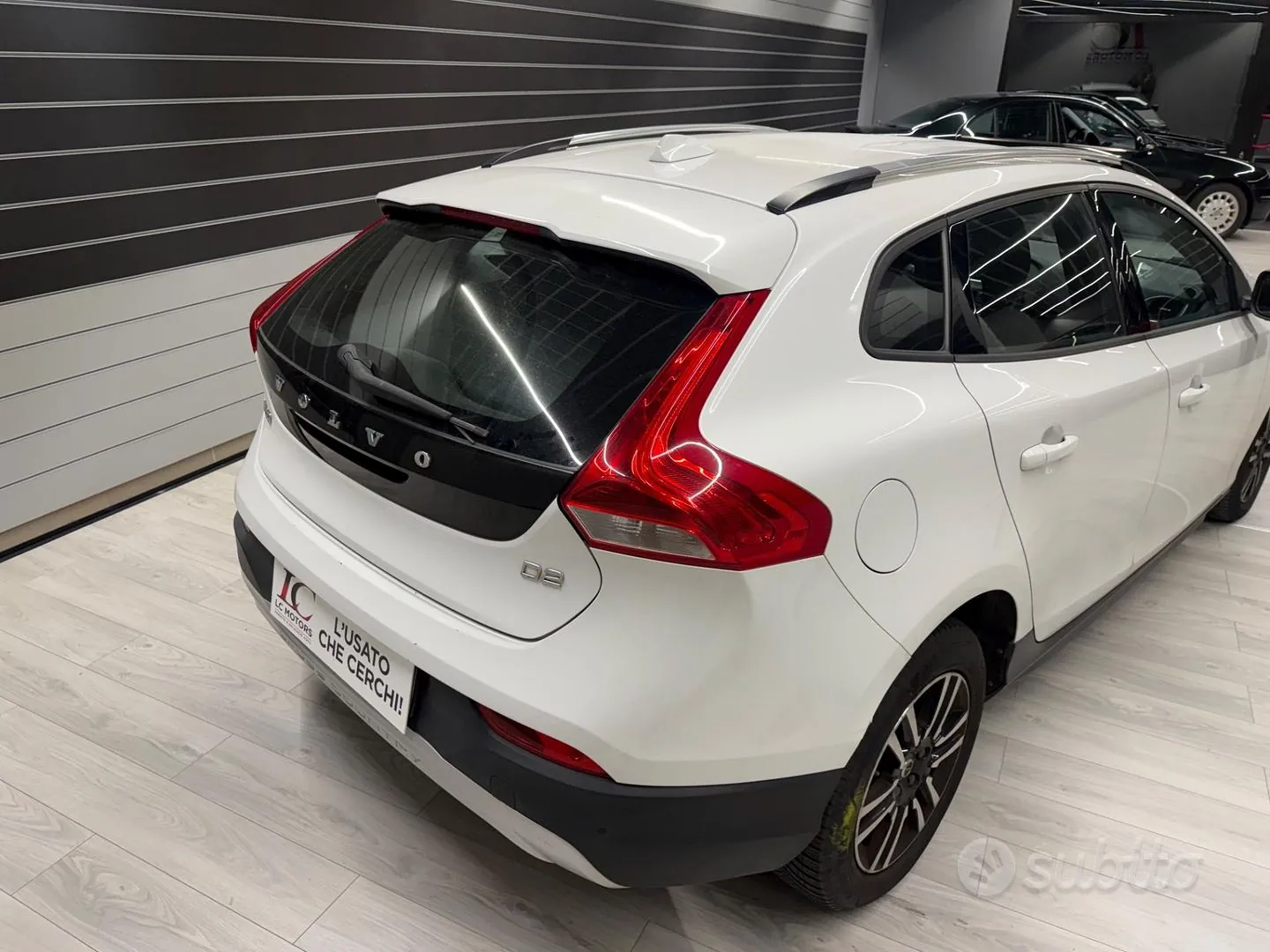 Volvo V40 2018 photo 4