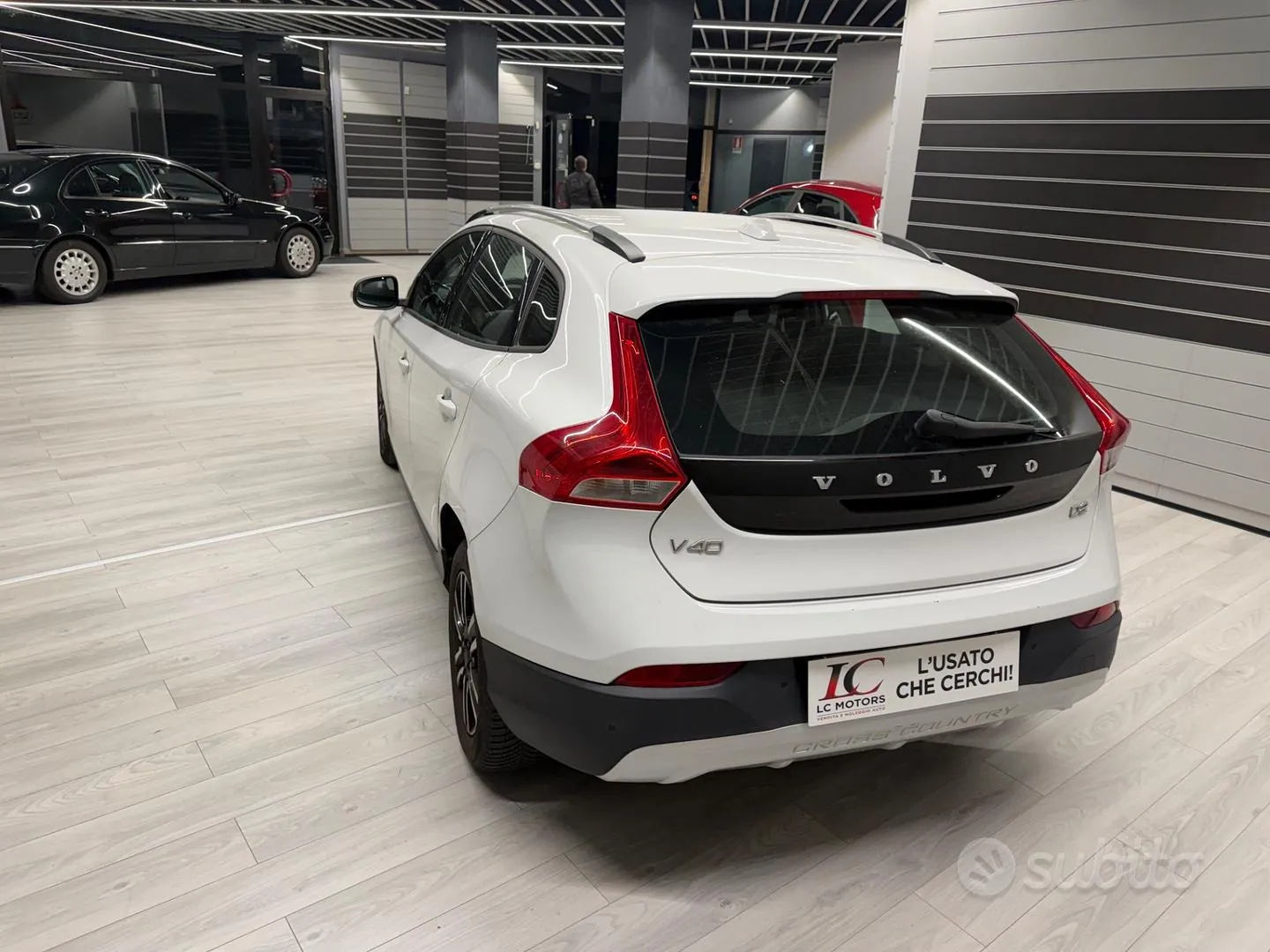 Volvo V40 2018 photo 3