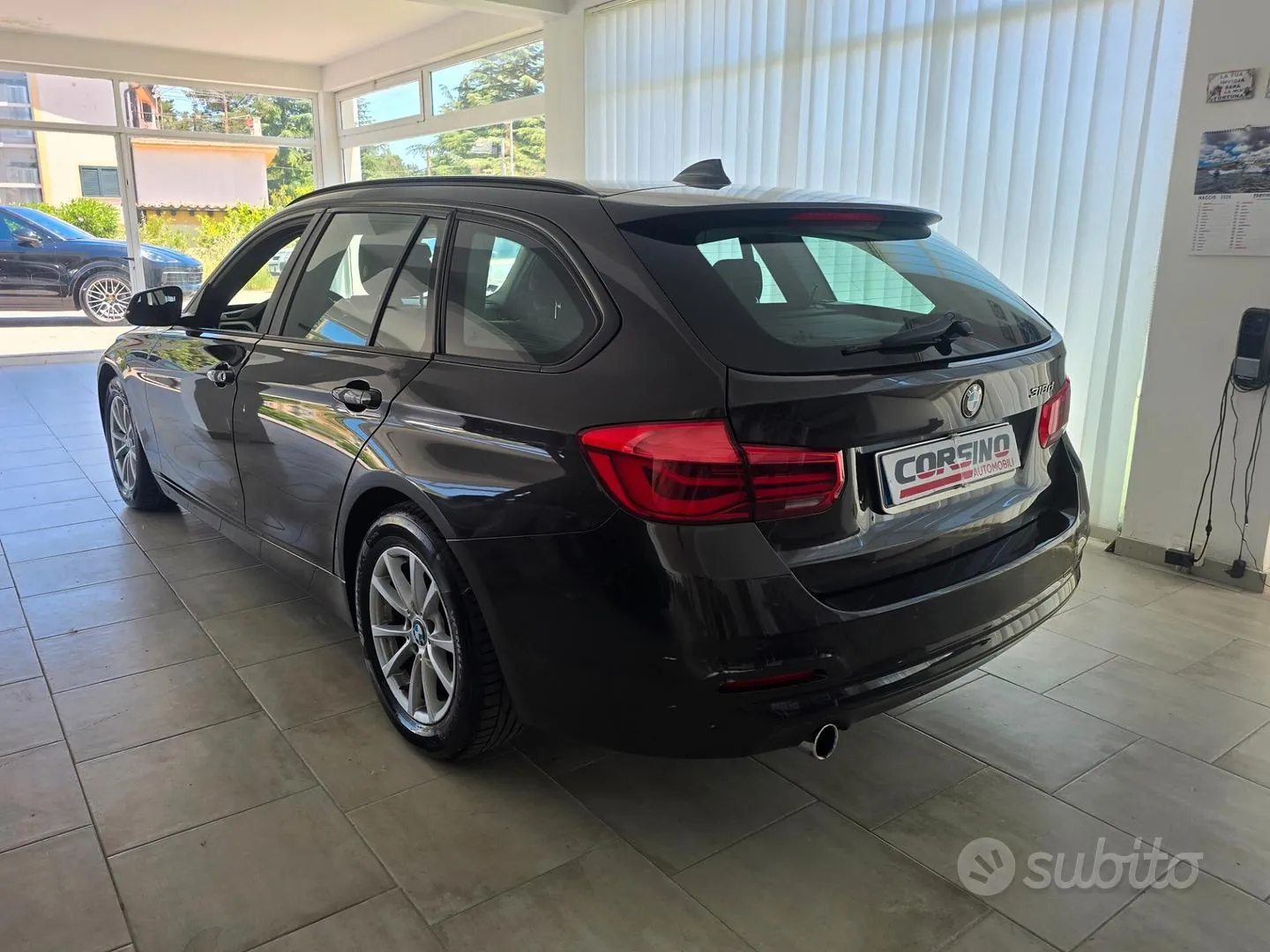 BMW 3 Series 2016 photo 2