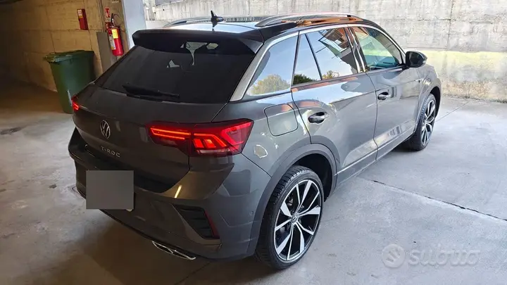 Volkswagen T-Roc 2024 photo 2