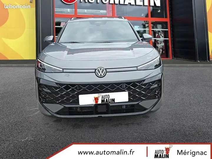 Volkswagen T-Roc 2026 photo 2