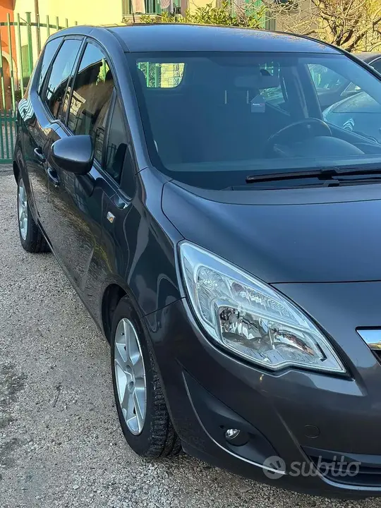 Opel Meriva 2012 photo 3