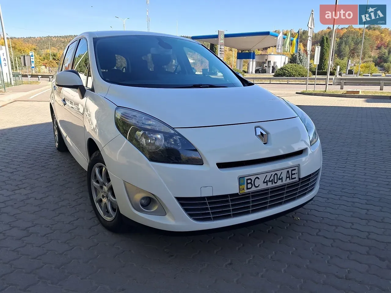 Renault Scenic 2011 photo 3