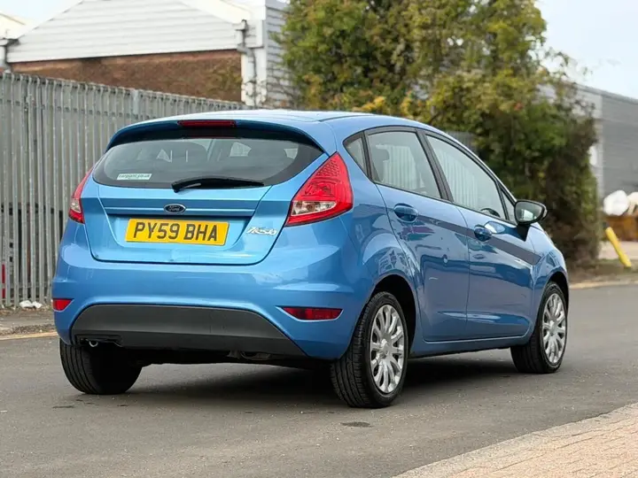 Ford Fiesta 2009 photo 4