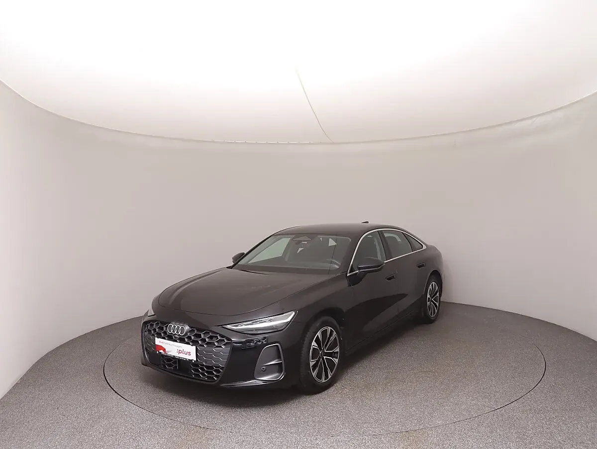 Audi A6 2025 photo 2