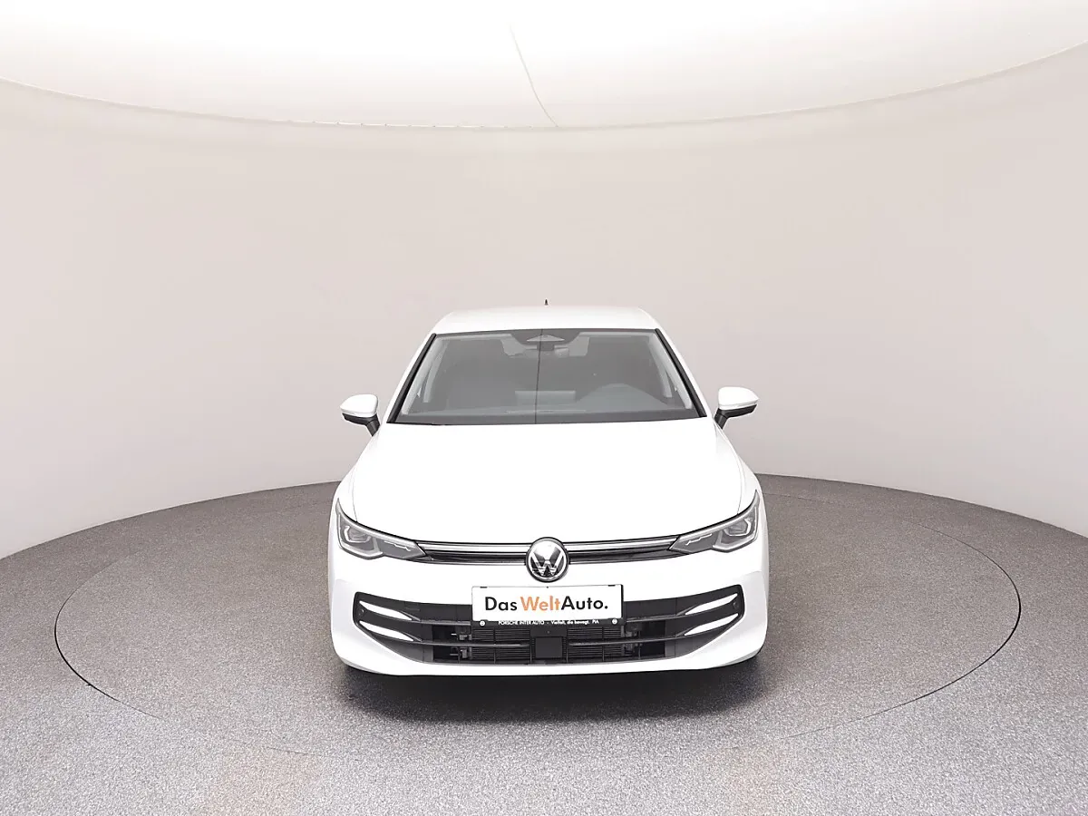 Volkswagen Golf 2026 photo 3