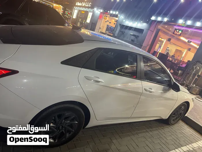 Hyundai Elantra 2024 photo 4