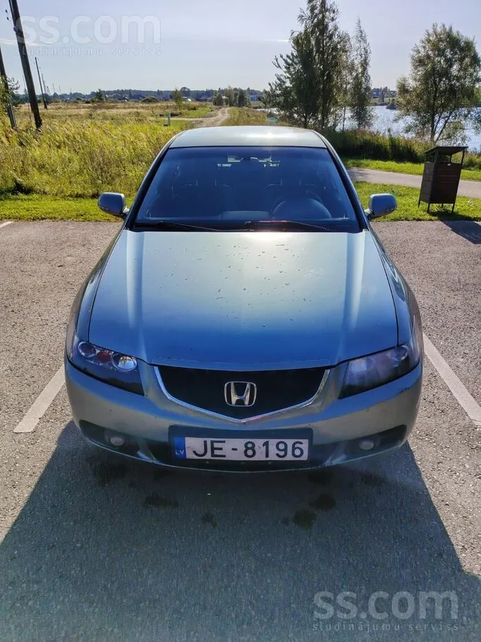 Honda Accord 2005 photo 3