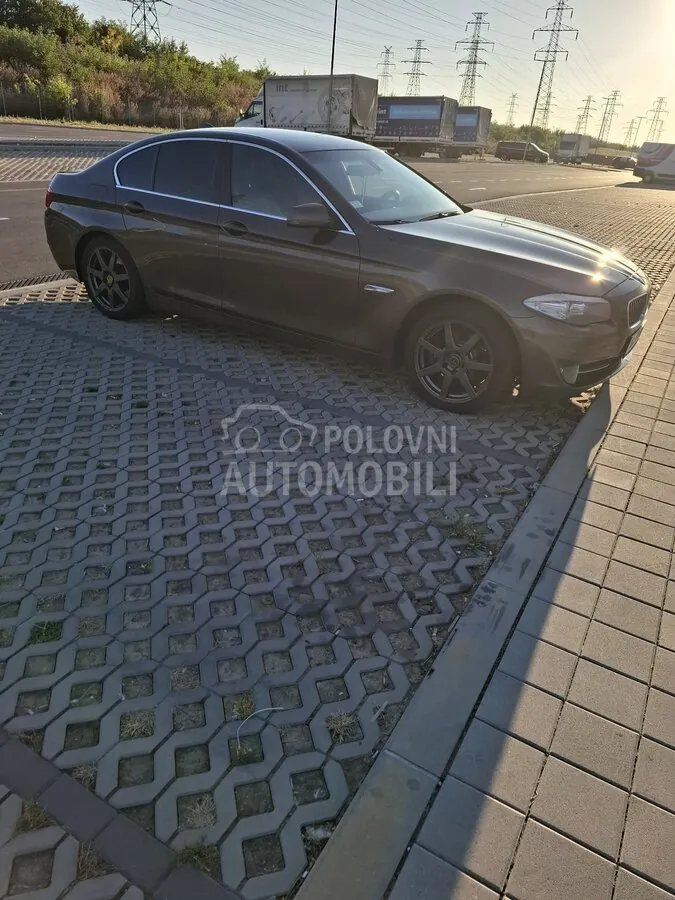 BMW 520 2011 photo 3