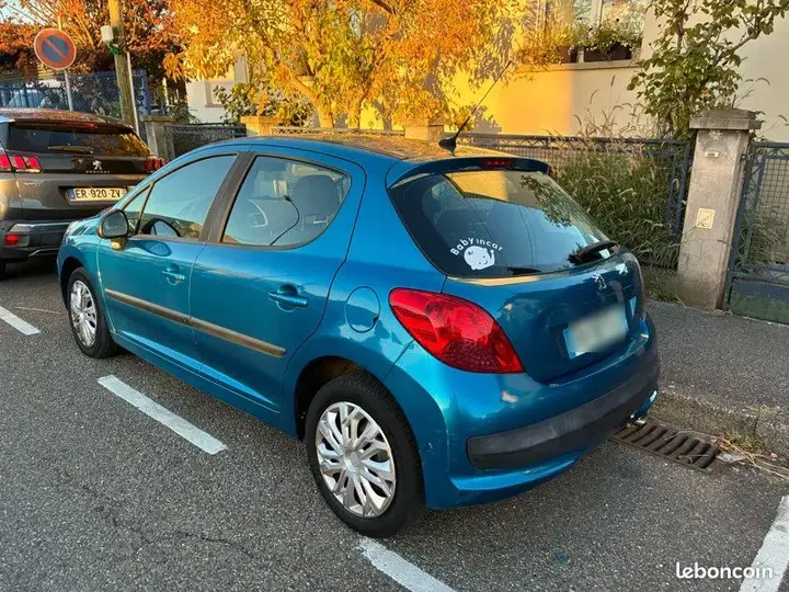 Peugeot 207