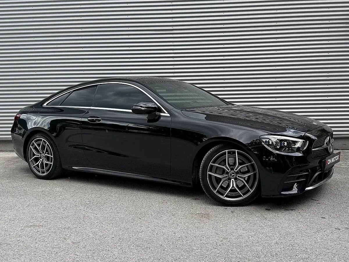 Mercedes-Benz E-Class 2021 photo 2