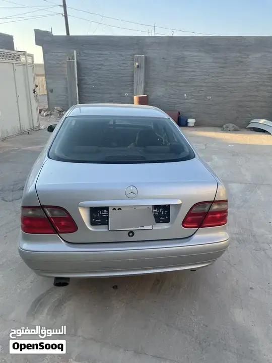 Mercedes-Benz Clk-Class 2002 photo 4