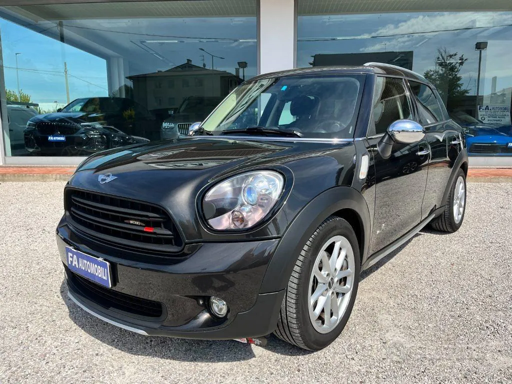 Mini Countryman 2016 photo 2