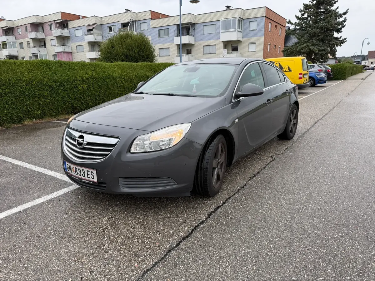 Opel Insignia 2012 photo 2