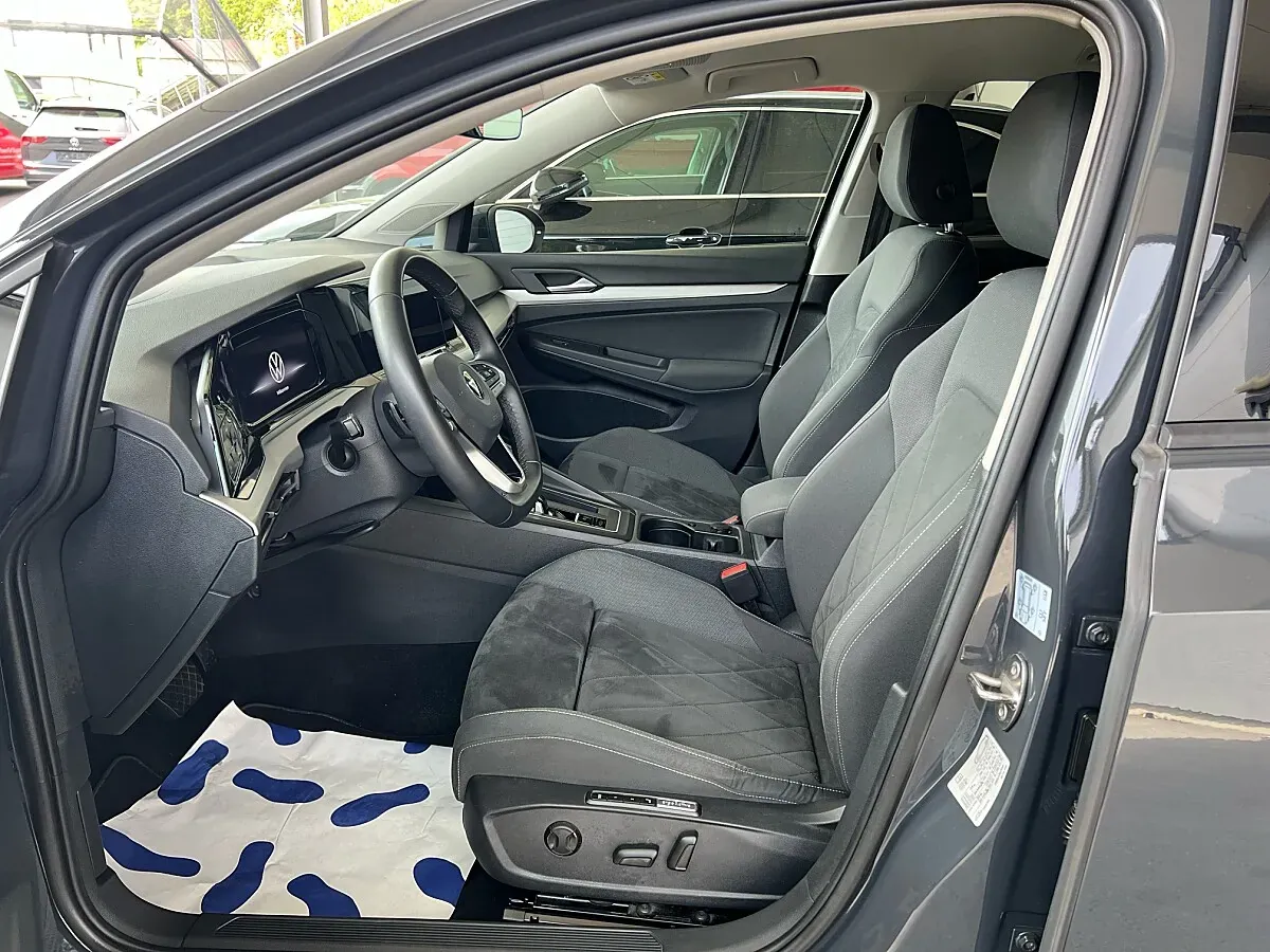 Volkswagen Golf 2022 photo 3
