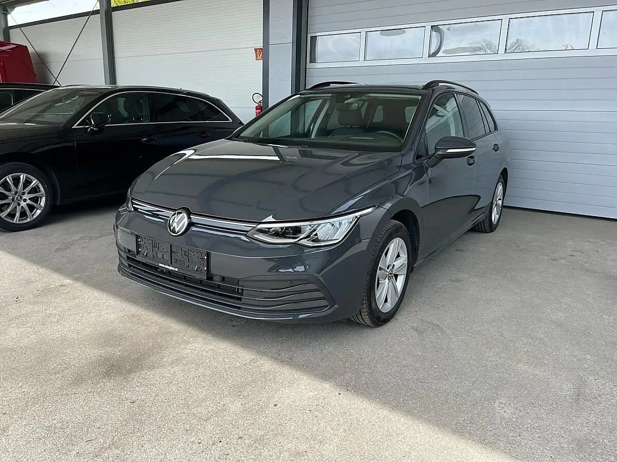 Volkswagen Golf 2022 photo 2