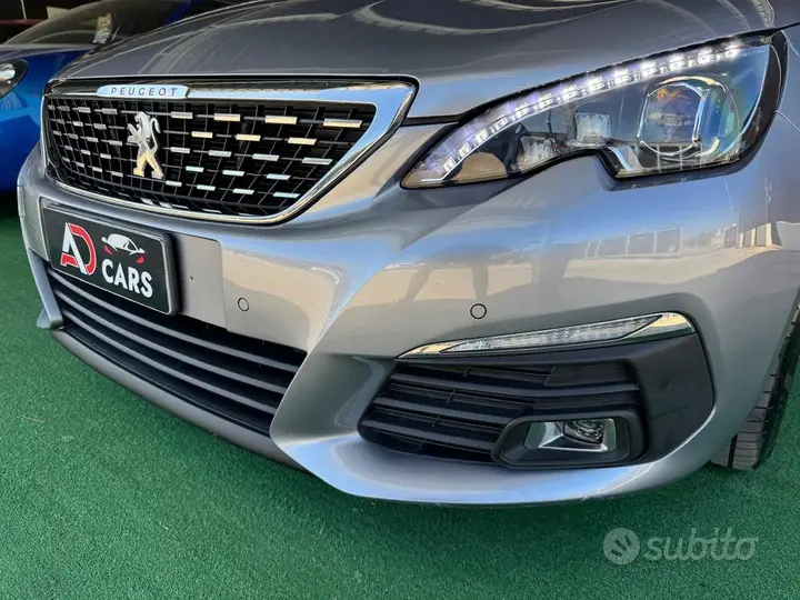 Peugeot 308 2020 photo 5