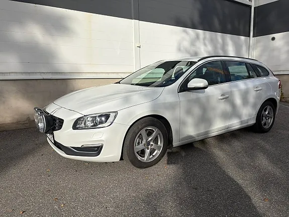 Volvo V60 2015 photo 4