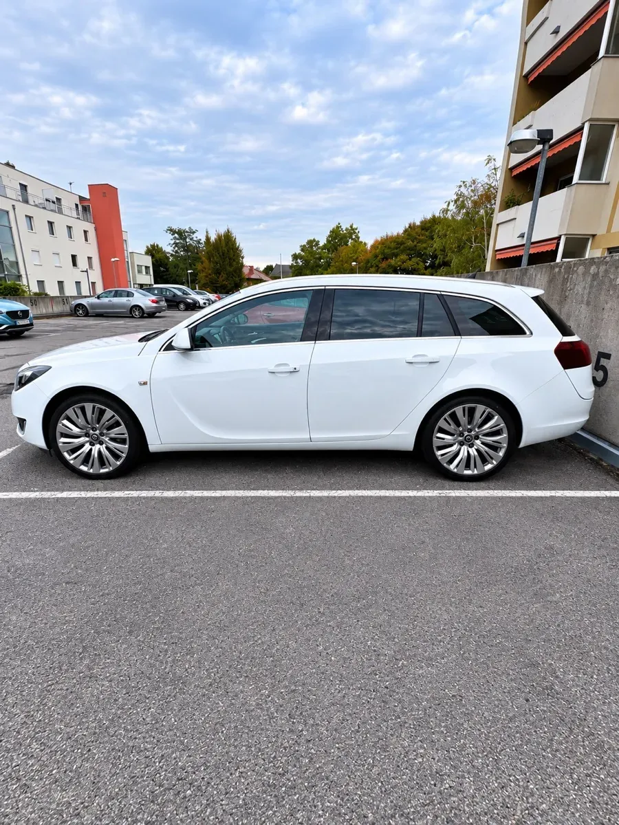 Opel Insignia 2014 photo 2