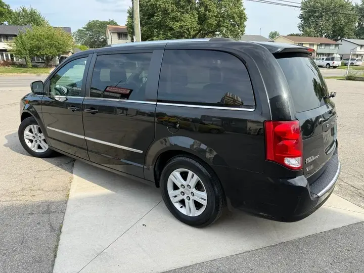 Dodge Grand Caravan 2013 photo 5