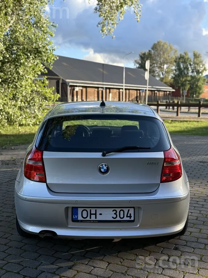 BMW 116I 2009 photo 4
