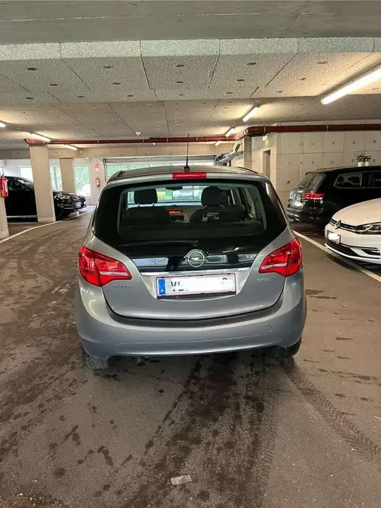Opel Meriva 2010 photo 2