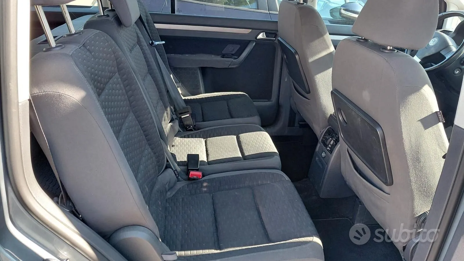Volkswagen Touran 2008 photo 4