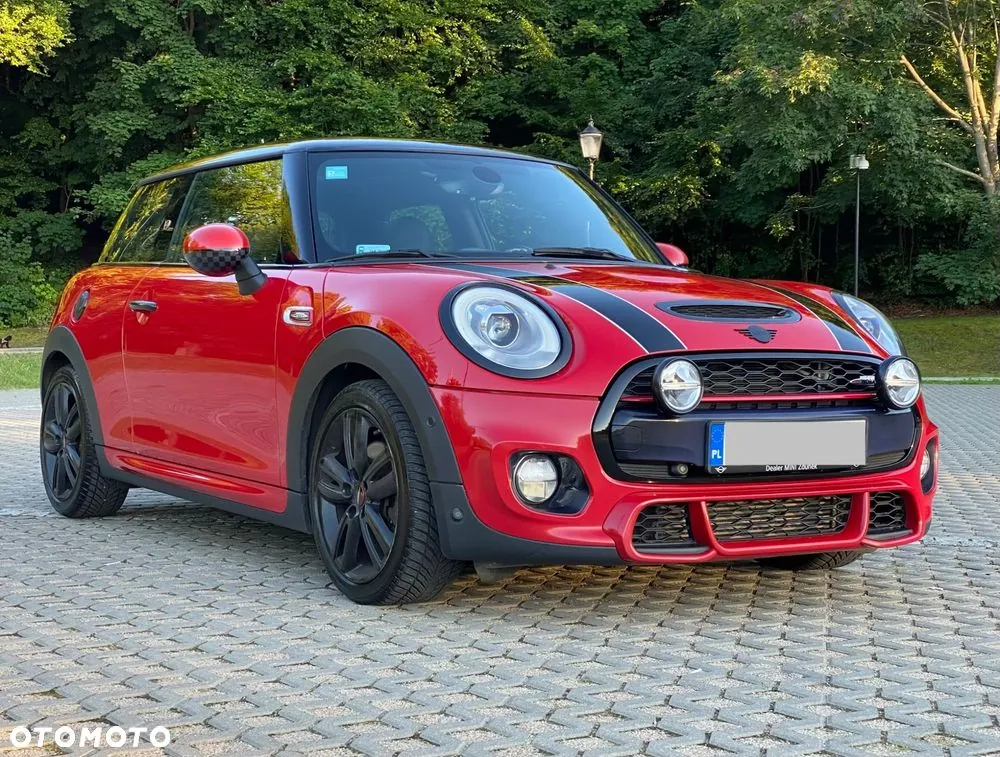 Mini John Cooper Works 2016 photo 3