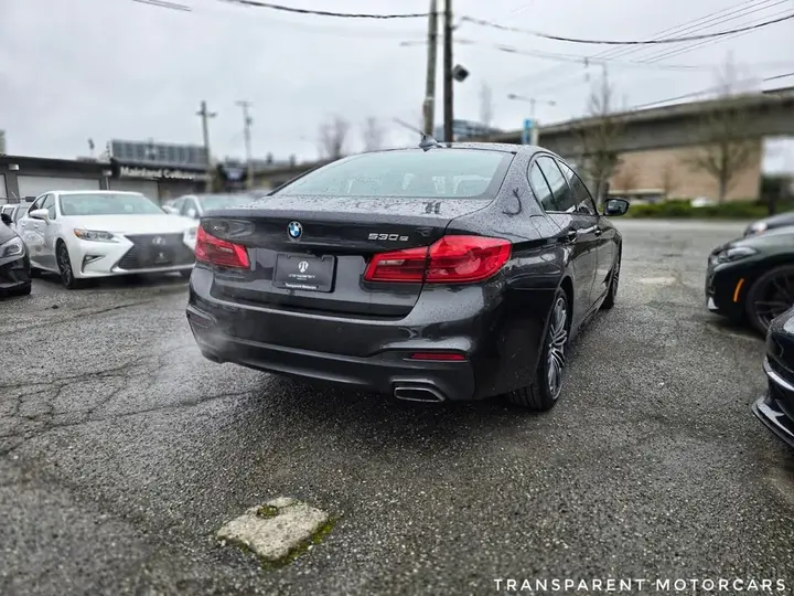 BMW 5 Series 2020 photo 5