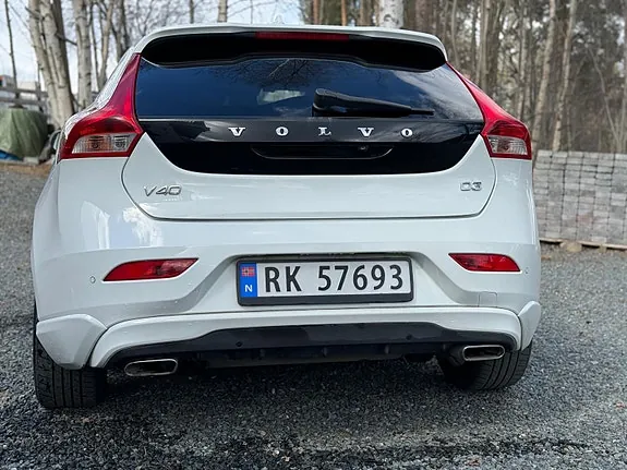 Volvo V40 2013 photo 4