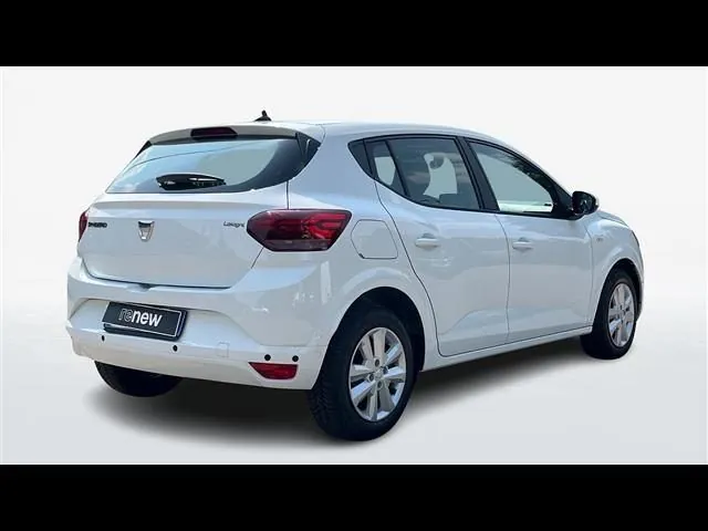 Dacia Sandero 2022 photo 2