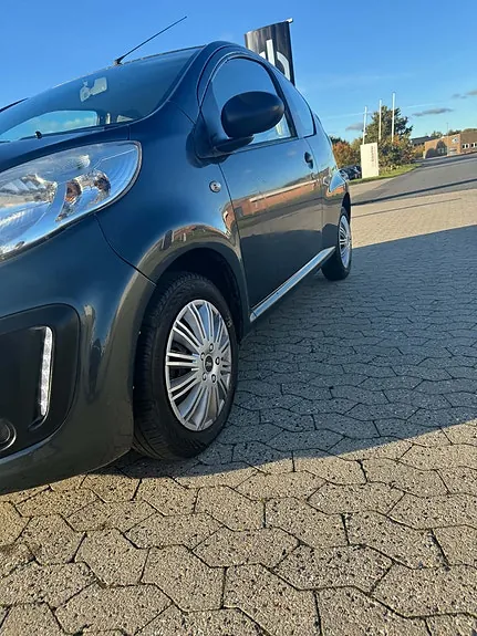 Citroen C1 2012 photo 2