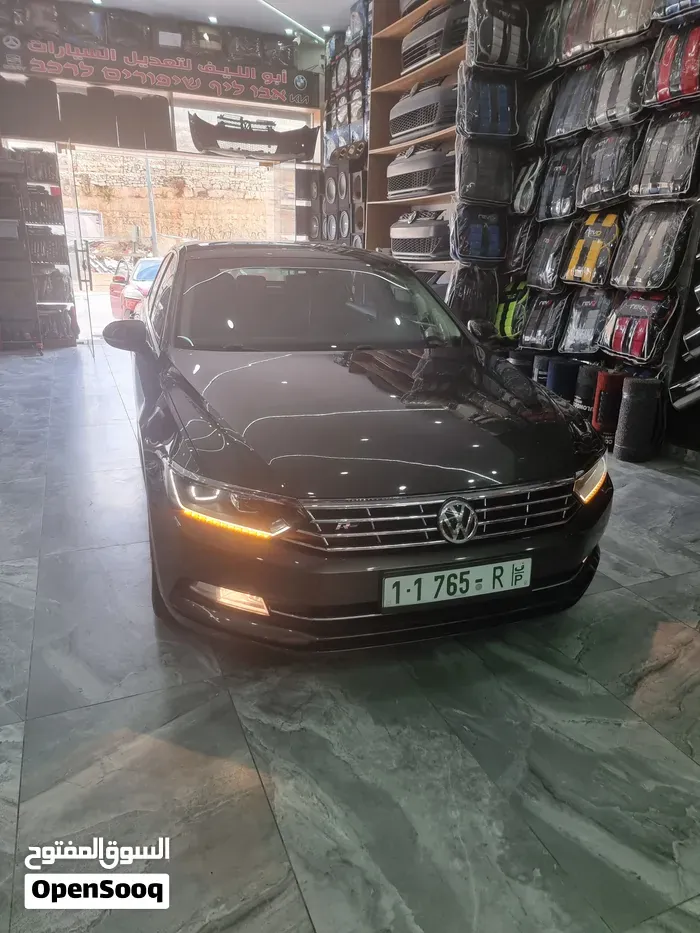 Volkswagen Passat 2018 photo 2