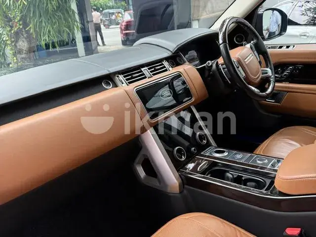 Land Rover Range Rover 2019 photo 3