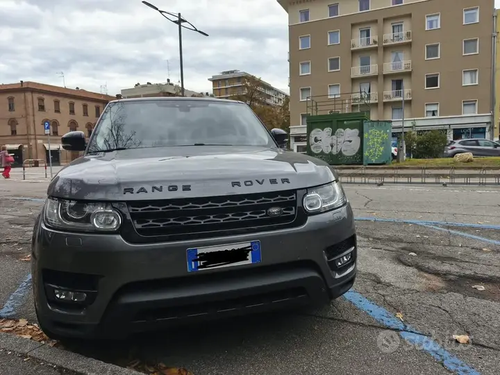 Land Rover Range Rover Sport 2017 photo 2