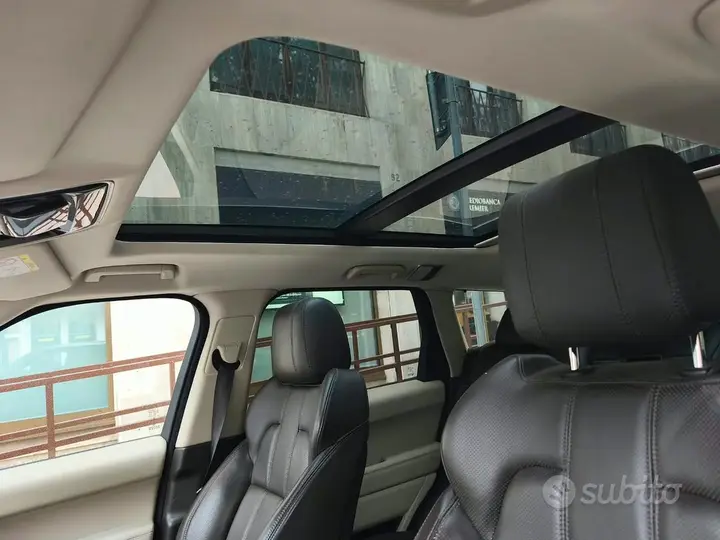 Land Rover Range Rover Sport 2017 photo 3