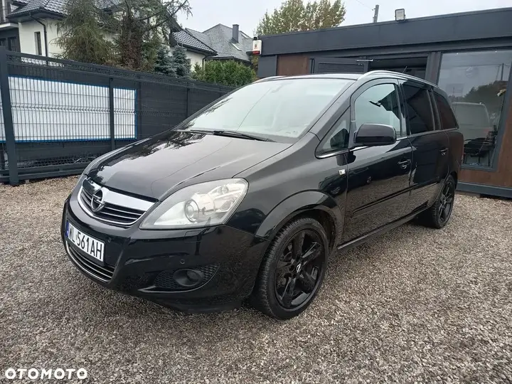Opel Zafira 2013 photo 2