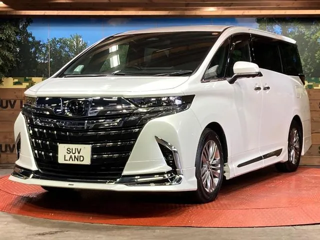 Toyota Alphard Hybrid Z 2025 photo 3